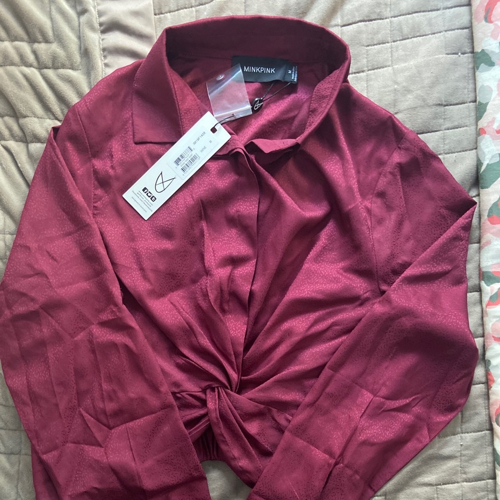 MinkPink Crop front tie button down